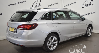 Opel Astra Sports Tourer+ M/T