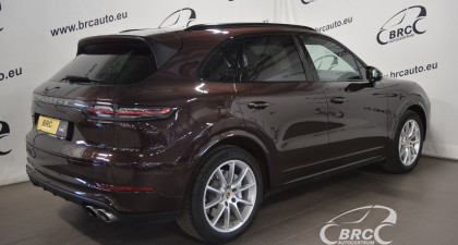 Porsche Cayenne S 