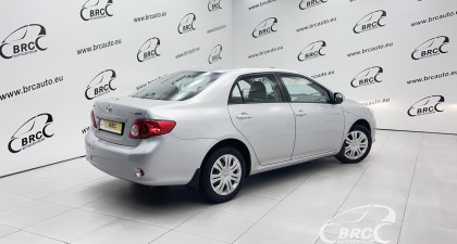 Toyota Corolla 1.6VVT-i Automatas