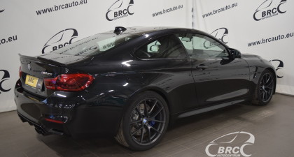 BMW M4 CS