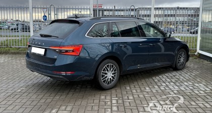 Skoda Superb 1.4 TSI DSG PHEV iV Combi Ambition Automatas 