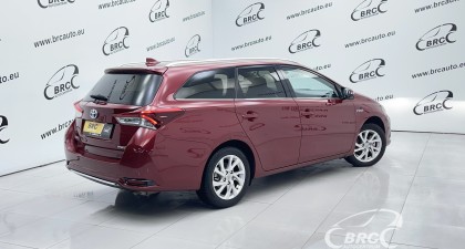 Toyota Auris Touring Sports 1.8 Hybrid Selection Automatas