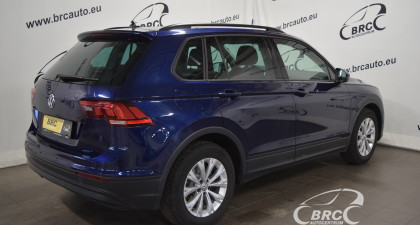 Volkswagen Tiguan FWD A/T