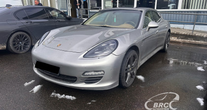 Porsche Panamera 4S Automatas