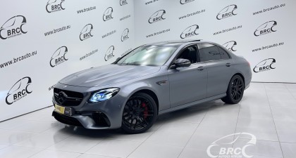 Mercedes-Benz E 63 AMG BRABUS 700 Automatas