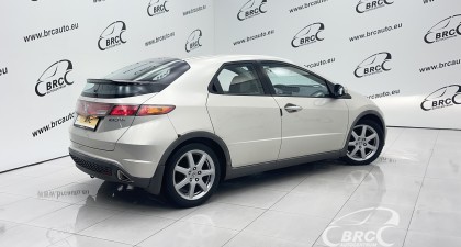 Honda Civic 1.8i