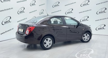 Chevrolet Aveo 1.4i Automatas