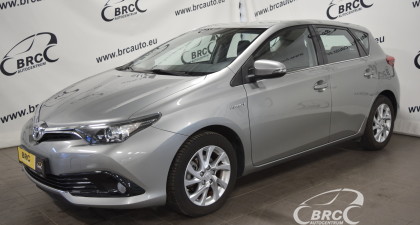 Toyota Auris Hybrid A/T