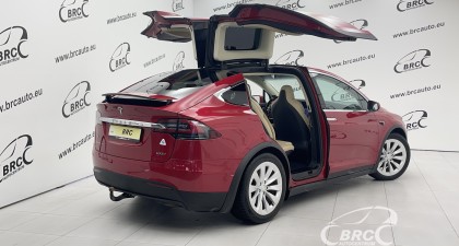 Tesla Model X 75D