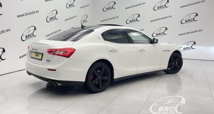 Maserati Ghibli 3.0 V6 BiTurbo Automatas