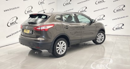 Nissan Qashqai 1.2 Visia Automatas