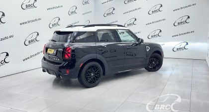 Mini Countryman S 2.0 Yin Yan Edition Automatas