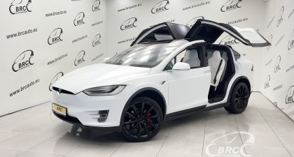 Tesla Model X P90D Automatas