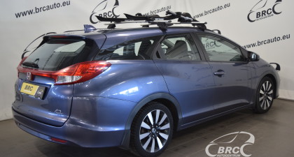 Honda Civic Tourer M/T