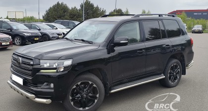 Toyota Land Cruiser 200 AWD Automatas