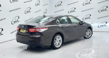 Toyota Camry Sedan 2.5 Hybrid Executive e-CVT