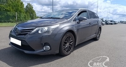 Toyota Avensis Combi 2.2 D-4D Executive Automatas