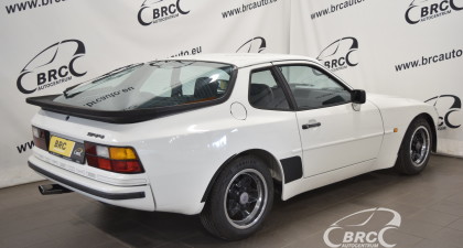 Porsche 944 A/T