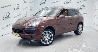 Porsche Cayenne S 4.8i automatas
