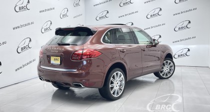 Porsche Cayenne S 4.8i automatas