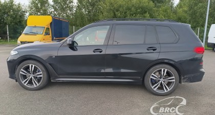 BMW X7 xDrive40i M-Sport Automatas