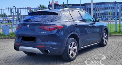 Alfa Romeo Stelvio 2.0 AWD Automatas