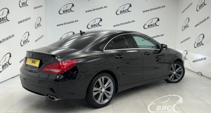 Mercedes-Benz CLA 200 1.6i Automatas