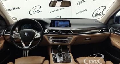 BMW 730 d xDrive M-Sport Automatas
