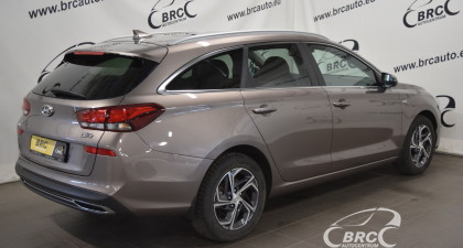Hyundai i30 A/T