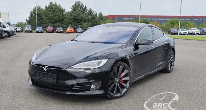 Tesla Model S Performance P90D