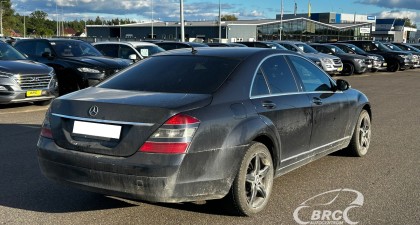 Mercedes-Benz S 320 4Matic Automatas