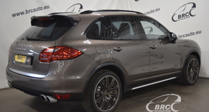 Porsche Cayenne Turbo