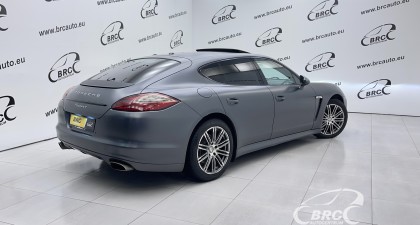 Porsche Panamera 4 Automatas