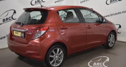 Toyota Yaris A/T