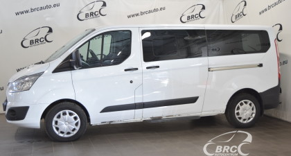 Ford Tourneo Custom 
