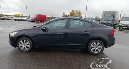 Volvo S60 D4