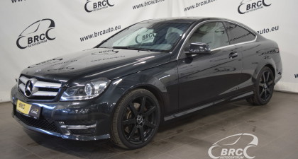 Mercedes-Benz C 350 Coupe AMG Design