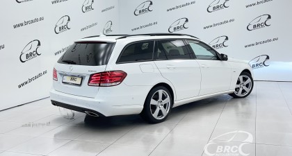 Mercedes-Benz E 220 T 4Matic BlueTEC  Automatas