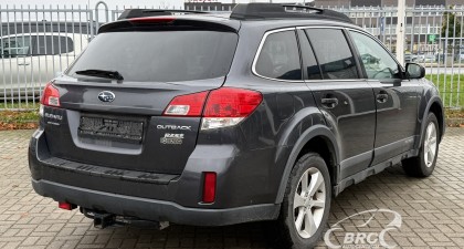 Subaru Outback 2.5i AWD Automatas