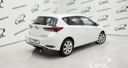 Toyota Auris 1.8 Hybrid Automatas