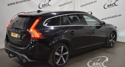 Volvo V60 R-Design