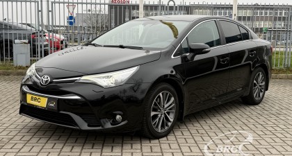 Toyota Avensis 2.0 Valvematic Automatas