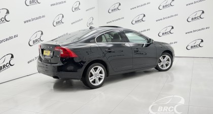 Volvo S60 T5 FWD Automatas