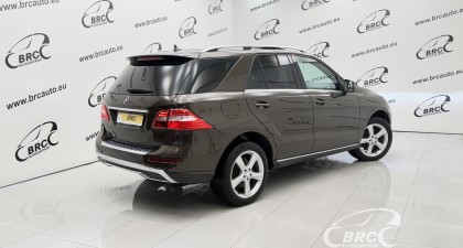 Mercedes-Benz ML 350 BlueTec 4Matic Automatas