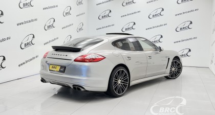 Porsche Panamera 4S Automatas