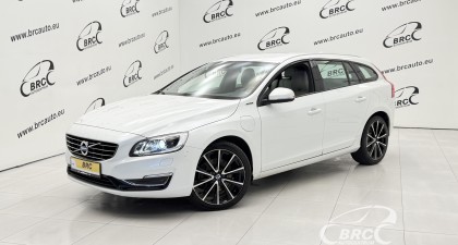 Volvo V60 Twin Engine Plug-In AWD Automatas