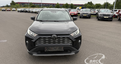 Toyota RAV 4 Dynamic Force Luxury 2WD
