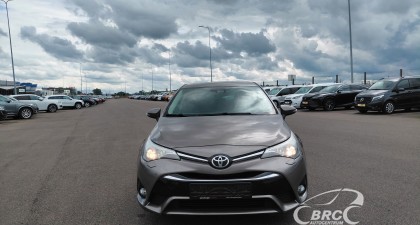 Toyota Avensis 1.8 Automatas