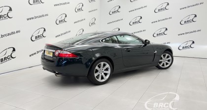 Jaguar XK 4.2 Automatas