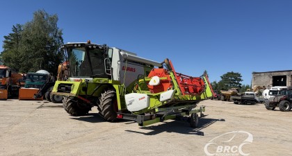 Claas Tucano 320 